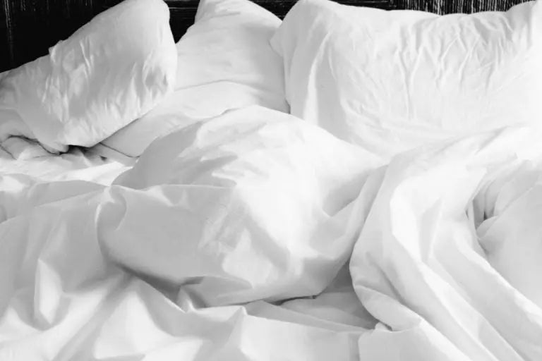 How-To-Protect-Your-Back-While-Sleeping Palmpring Organic Mattress